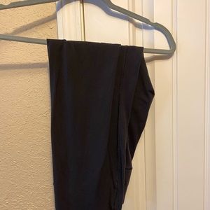 Black lululemon leggings. Size 6 Women’s